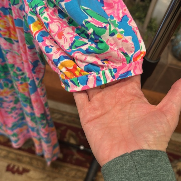 Lilly Pulitzerer T-shirt dress with belt. Size XL Multi Color - Picture 2 of 4